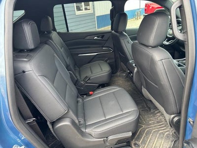 2024 Chevrolet Traverse LT