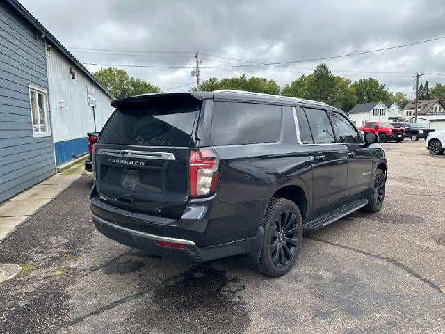 2023 Chevrolet Suburban LT