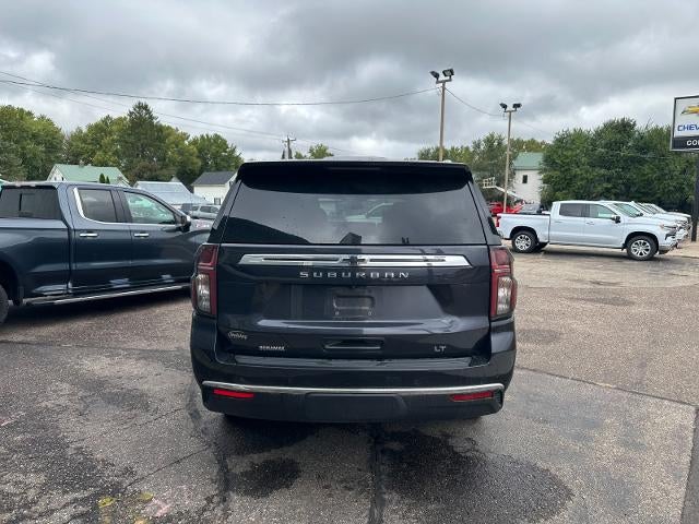 2023 Chevrolet Suburban LT