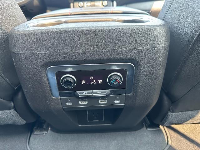 2021 Chevrolet Suburban RST