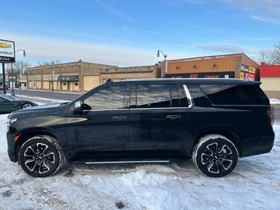 2023 Chevrolet Suburban Premier