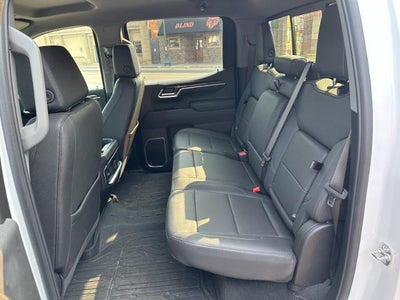 2025 GMC Sierra 1500 Elevation
