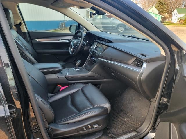 2017 Cadillac XT5 Luxury AWD