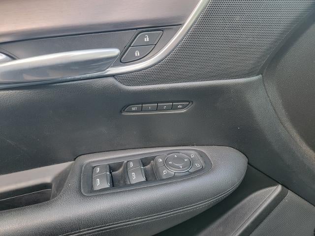 2017 Cadillac XT5 Luxury AWD