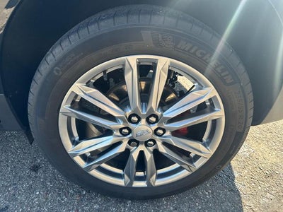 2022 Cadillac XT5 Sport
