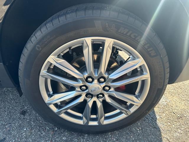 2022 Cadillac XT5 Sport
