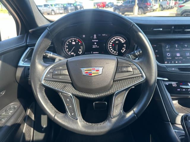 2022 Cadillac XT5 Sport