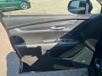 2022 Cadillac XT5 Sport