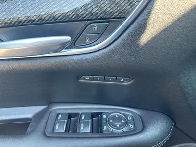 2022 Cadillac XT5 Sport
