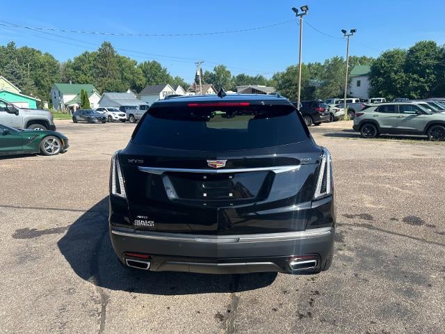 2022 Cadillac XT5 Sport
