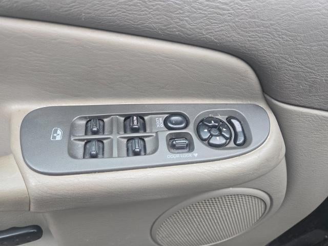 2004 Dodge Ram 2500 SLT