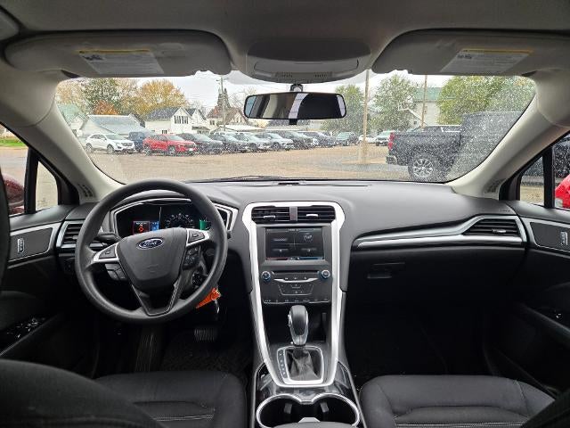 2015 Ford Fusion SE