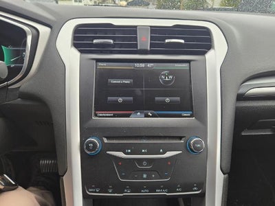 2015 Ford Fusion SE