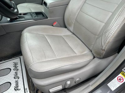 2016 Toyota Camry Hybrid LE