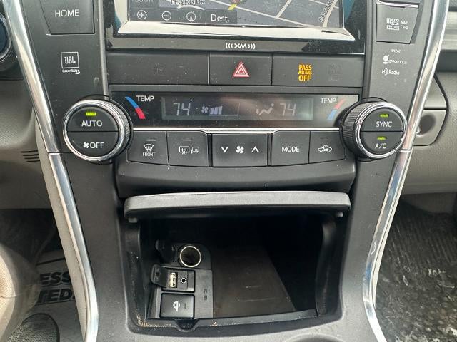 2016 Toyota Camry Hybrid LE