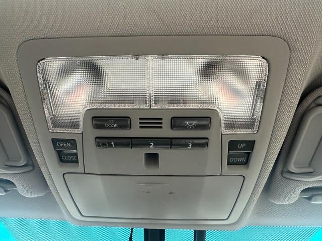 2016 Toyota Camry Hybrid LE